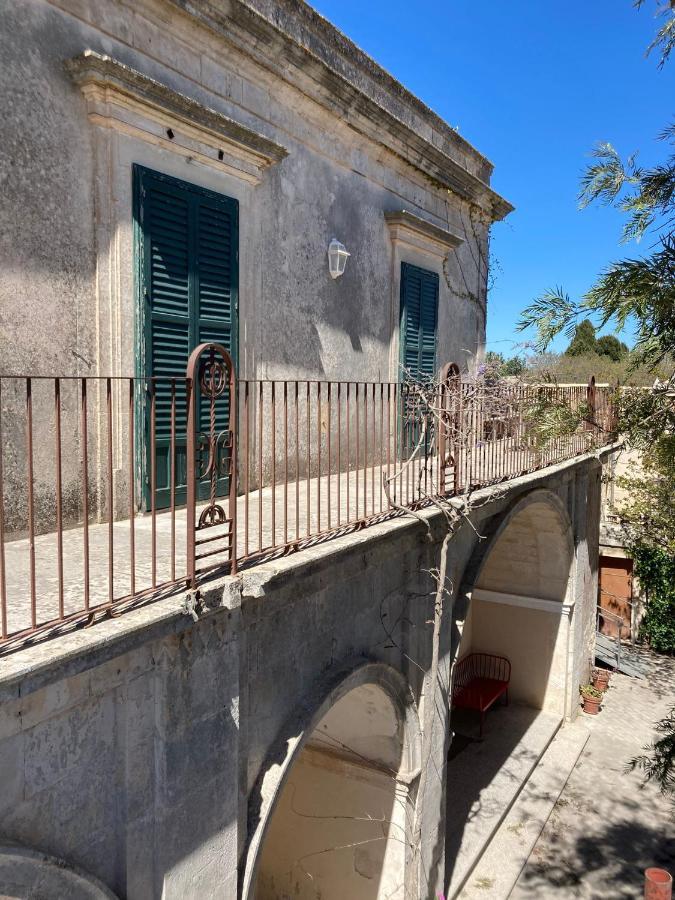 Villa Polara Модика Экстерьер фото